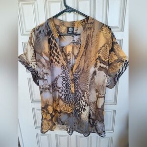 Bobeau Blouse SzXL Button Front Short Sleeve V Neck Leopard Sheer Polyester Cute